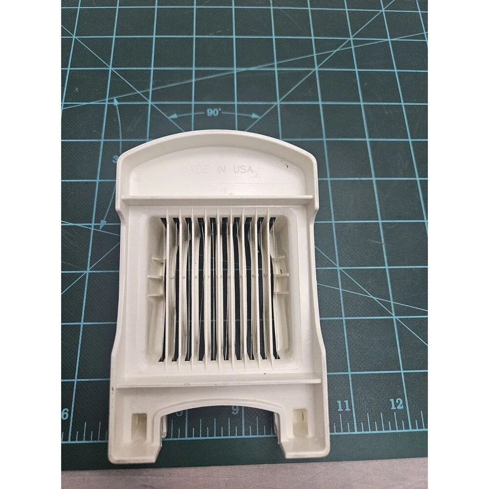 The Pampered Chef Egg Slicer With Nylon Stainless Steel White #1182 USA Made